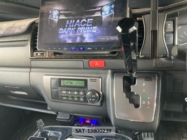 Toyota HIACE VAN 2023-07 8369454-15