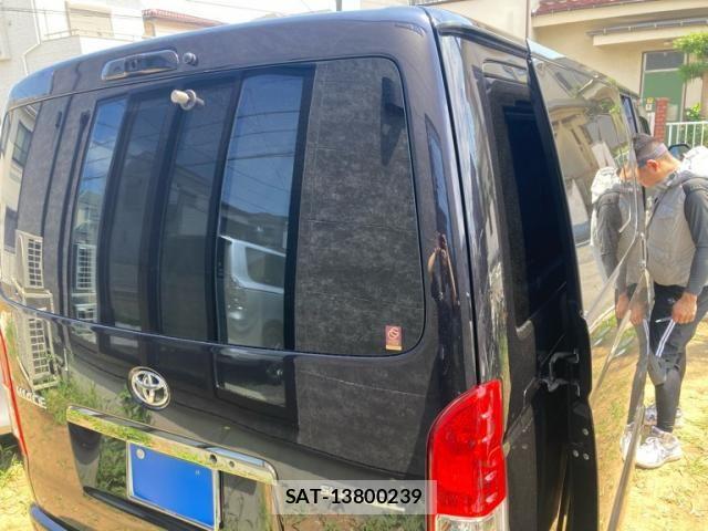 Toyota HIACE VAN 2023-07 8369454-3