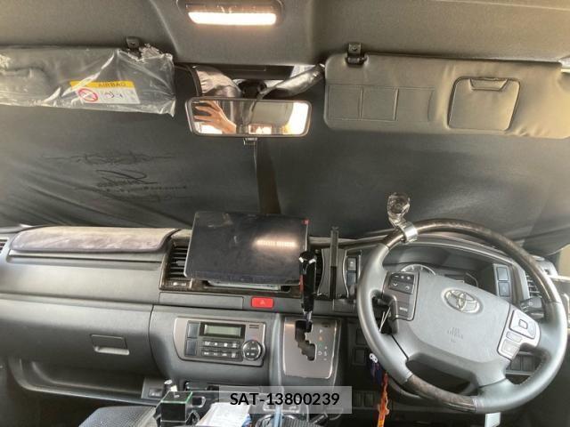 Toyota HIACE VAN 2023-07 8369454-7