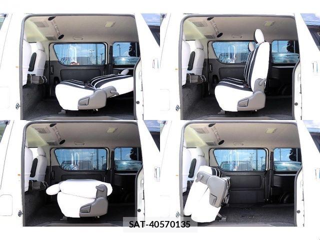 Toyota HIACE VAN 2018-01 8369458-6