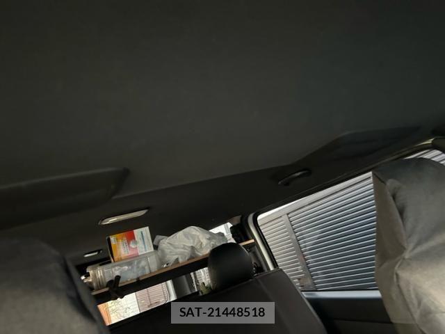 Toyota HIACE VAN 2021-04 8369461-20