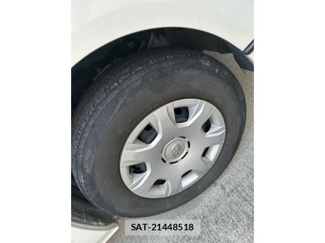 Toyota HIACE VAN 2021-04 8369461-4