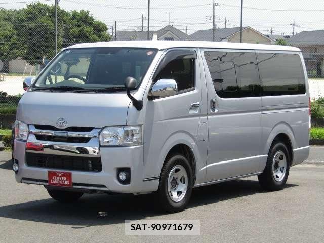 Toyota HIACE VAN 2019-06 8369457-20