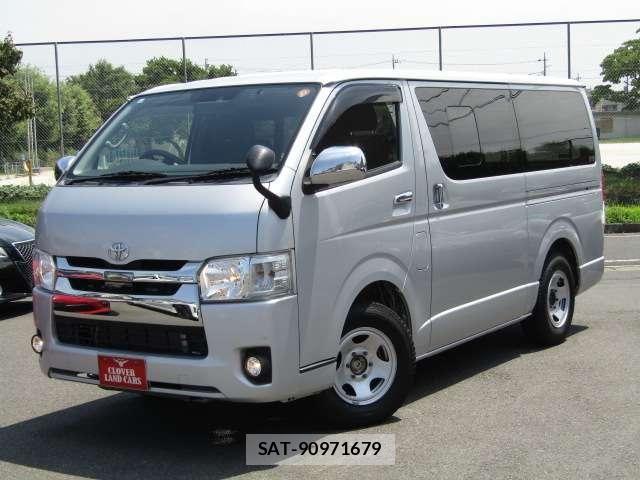 Toyota HIACE VAN 2019-06 8369457-21