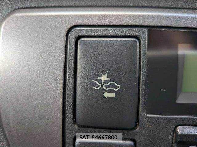 Toyota HIACE VAN 2019-05 8369460-5
