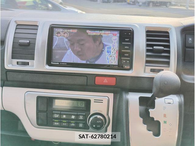 Toyota HIACE VAN 2018-12 8369456-14