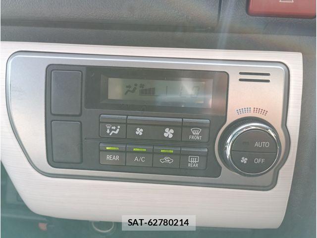 Toyota HIACE VAN 2018-12 8369456-17