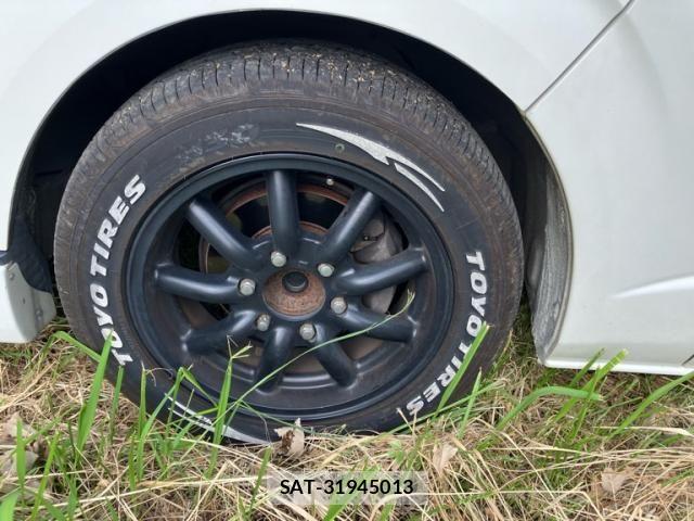 Toyota HIACE VAN 2007-11 8369469-10
