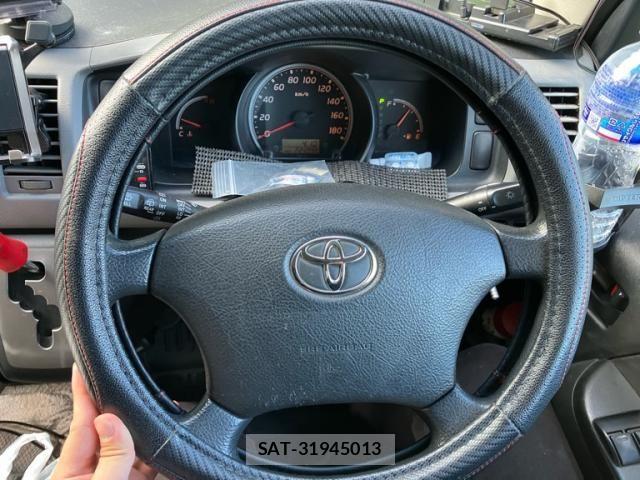 Toyota HIACE VAN 2007-11 8369469-11