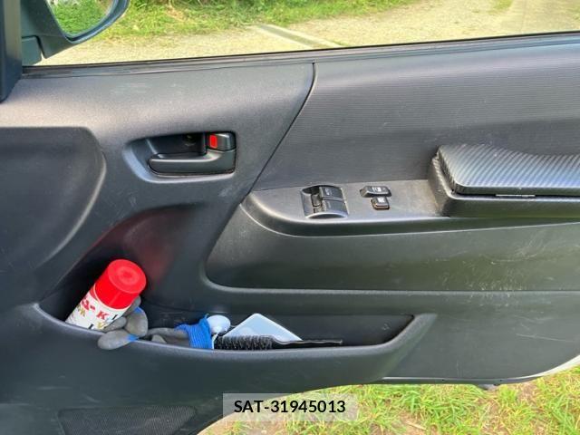 Toyota HIACE VAN 2007-11 8369469-15