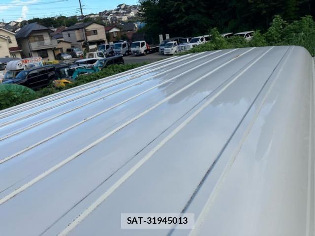 Toyota HIACE VAN 2007-11 8369469-5