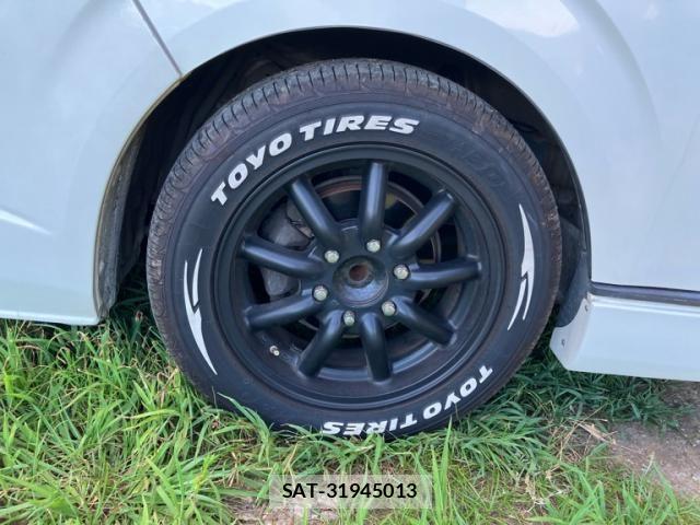 Toyota HIACE VAN 2007-11 8369469-7