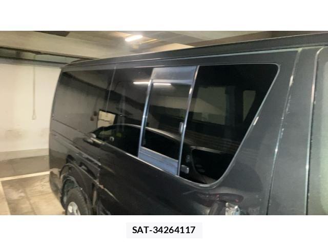 Toyota HIACE VAN 2004-09 8369471-10