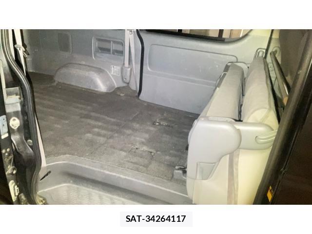 Toyota HIACE VAN 2004-09 8369471-17