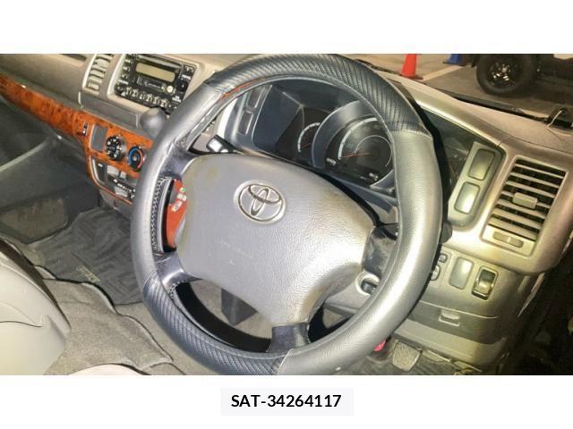 Toyota HIACE VAN 2004-09 8369471-24