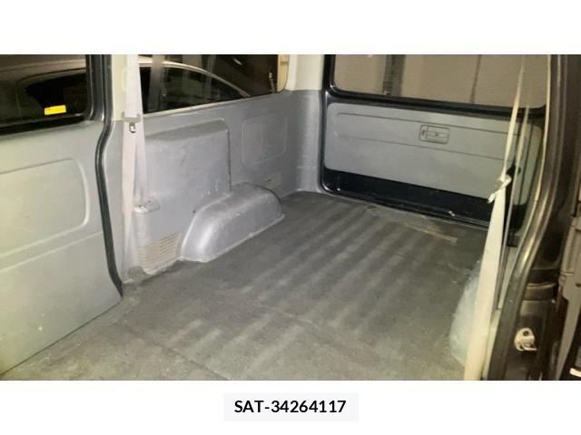 Toyota HIACE VAN 2004-09 8369471-6