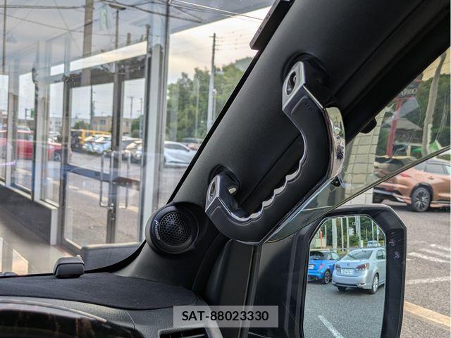 Toyota HIACE VAN 2020-07 8369450-19