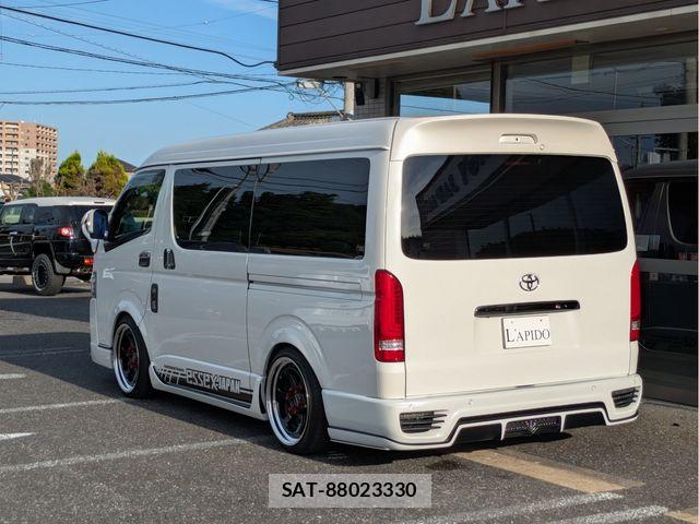 Toyota HIACE VAN 2020-07 8369450-2