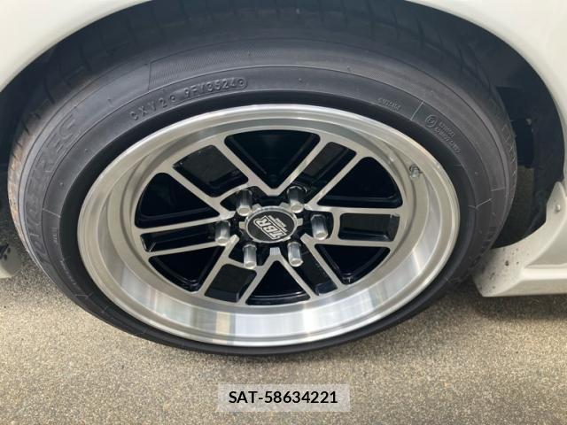 Toyota HIACE VAN 2018-11 8369462-6