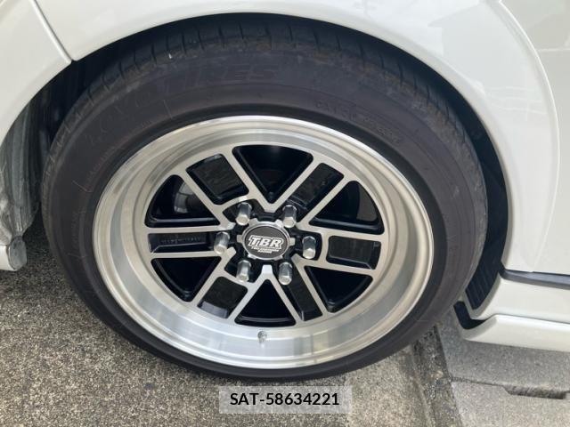 Toyota HIACE VAN 2018-11 8369462-8