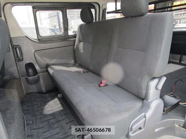 Toyota HIACE VAN 2015-09 8369467-9