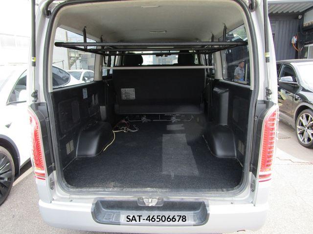 Toyota HIACE VAN 2015-09 8369467-7