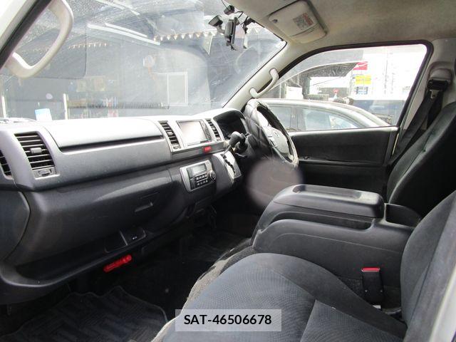 Toyota HIACE VAN 2015-09 8369467-8