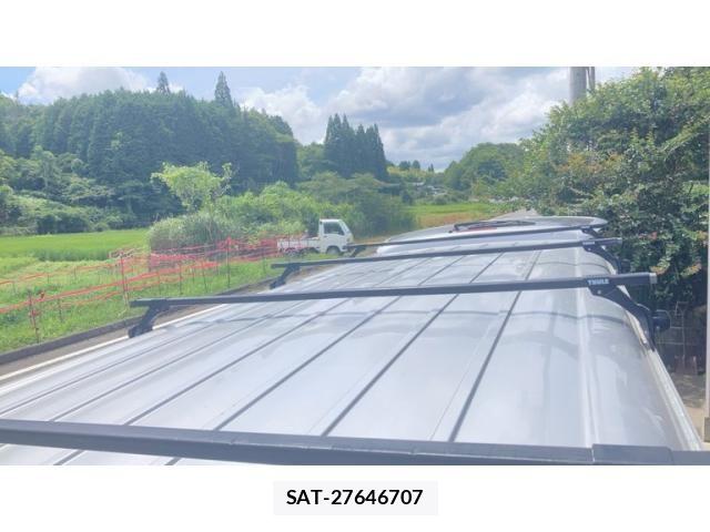 Toyota HIACE VAN 2013-08 8369470-13