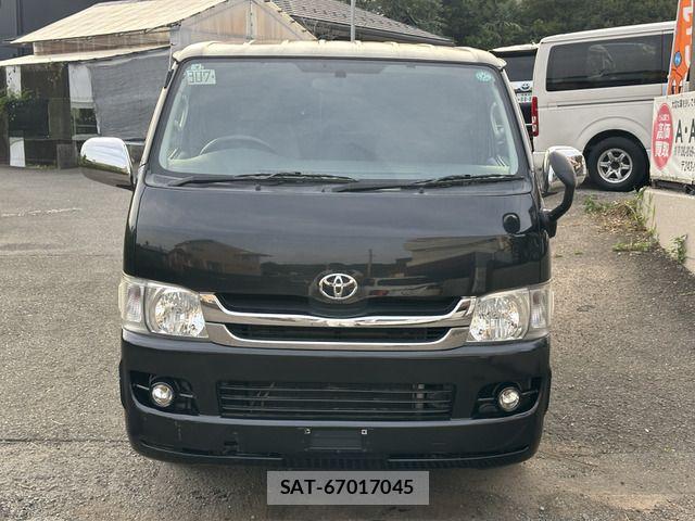 Toyota HIACE VAN 2009-07 8369468-1