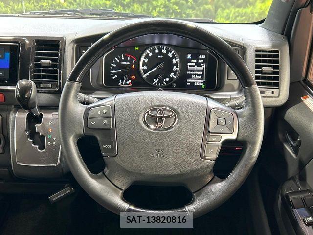 Toyota HIACE VAN 2025-08 8369448-10