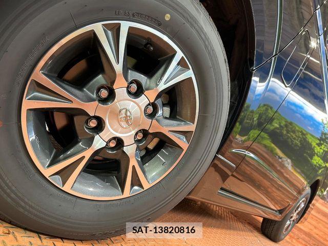 Toyota HIACE VAN 2025-08 8369448-12