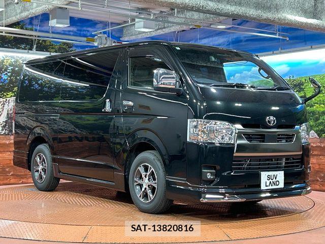 Toyota HIACE VAN 2025-08 8369448-15