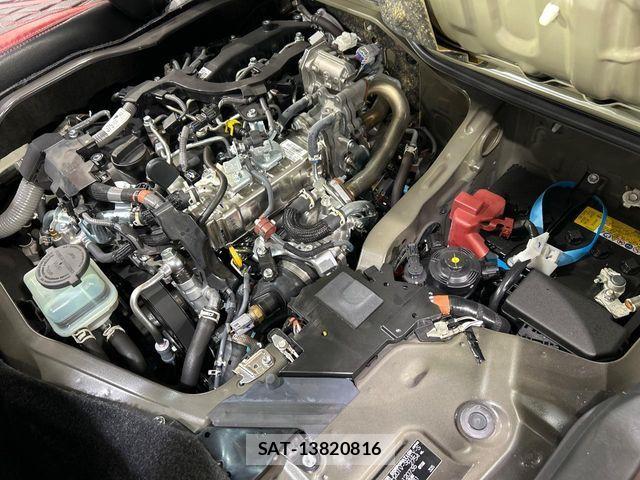 Toyota HIACE VAN 2025-08 8369448-17