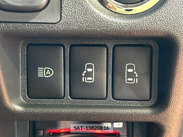 Toyota HIACE VAN 2025-08 8369448-4