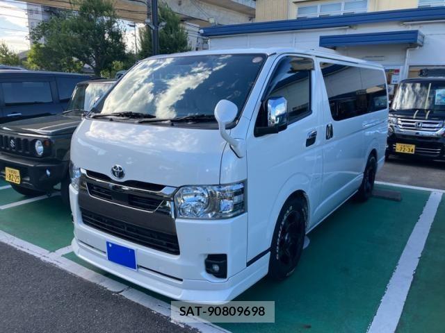 Toyota HIACE VAN 2023-01 8369451-0