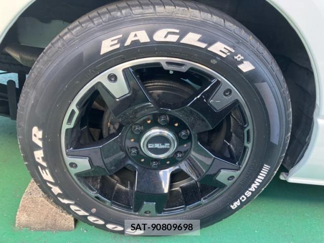 Toyota HIACE VAN 2023-01 8369451-4