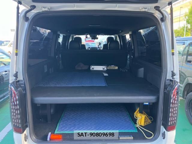 Toyota HIACE VAN 2023-01 8369451-8