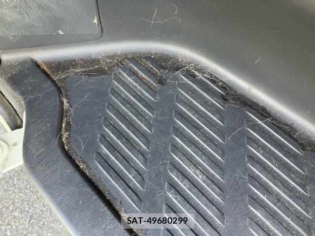 Toyota HIACE VAN 2020-07 8369459-25