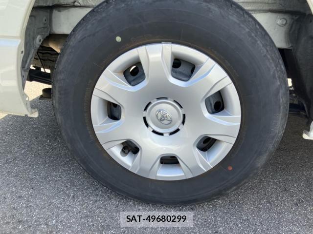 Toyota HIACE VAN 2020-07 8369459-6