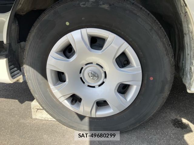 Toyota HIACE VAN 2020-07 8369459-8