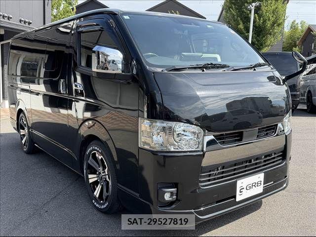 Toyota HIACE VAN 2022-07 8369452-10
