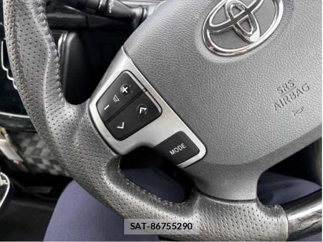 Toyota HIACE VAN 2016-12 8369466-13