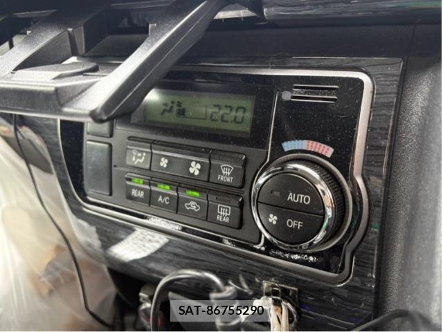 Toyota HIACE VAN 2016-12 8369466-17