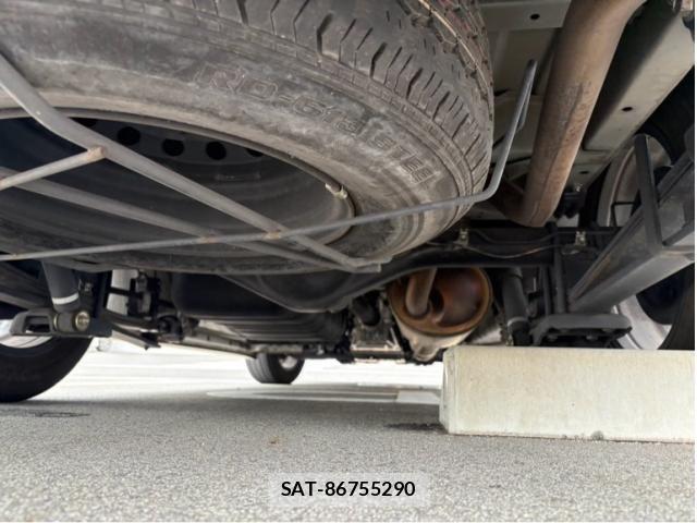 Toyota HIACE VAN 2016-12 8369466-19