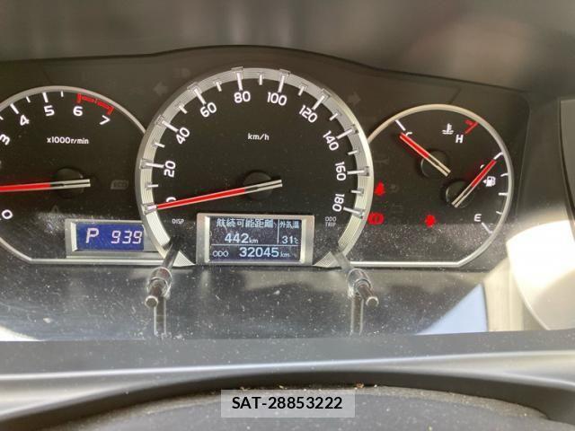 Toyota HIACE VAN 2018-01 8372296-0