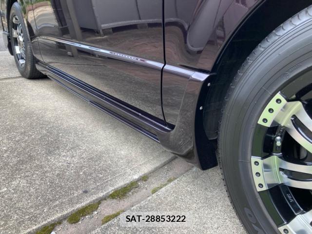 Toyota HIACE VAN 2018-01 8372296-24