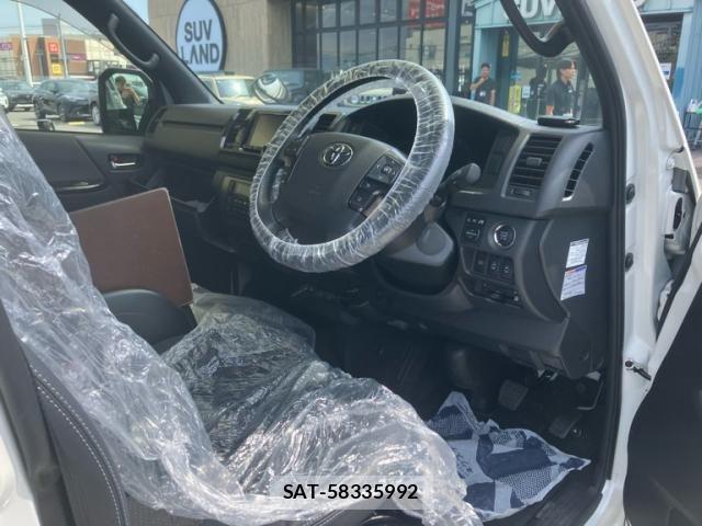 Toyota HIACE VAN 2021-05 8372294-19
