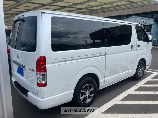 Toyota HIACE VAN 2021-05 8372294-3
