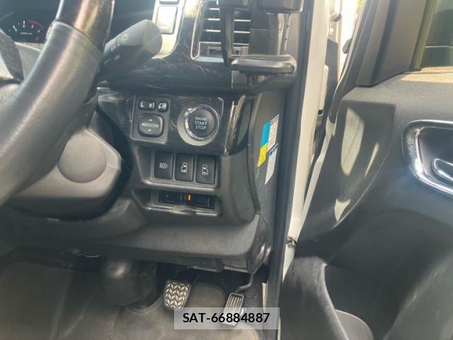 Toyota HIACE VAN 2020-10 8372293-23