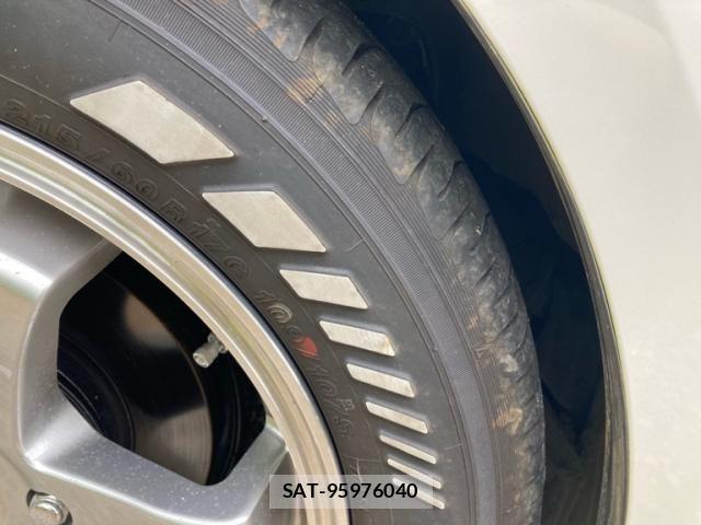 Toyota HIACE VAN 2022-05 8372295-8